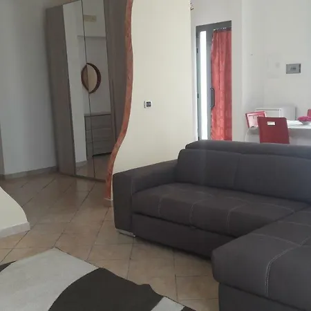 Dolce Casa Sara Hébergement de vacances *